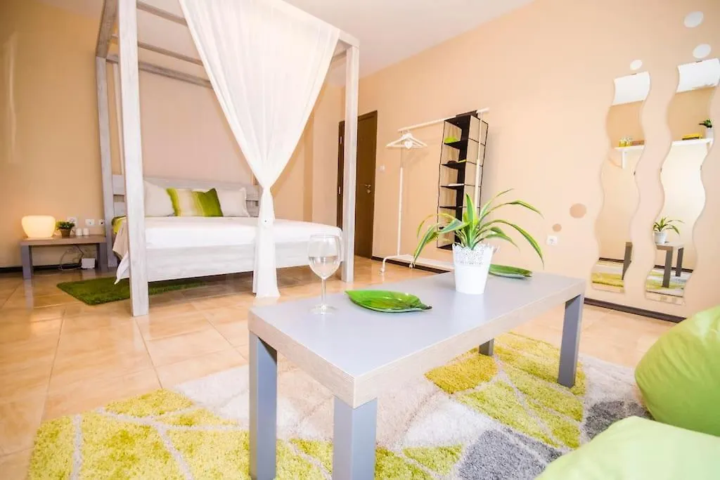 19 Cozy Central Apartment With Balcony Sofia Bułgaria