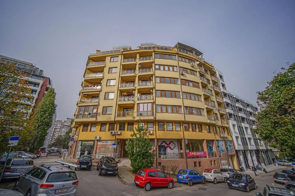 19 Cozy Central Apartment With Balcony Sofia Bułgaria