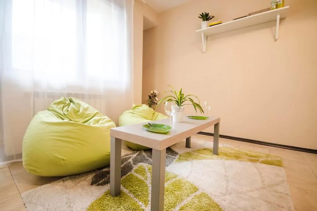 19 Cozy Central Apartment With Balcony Sofia